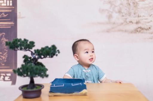 沈丘怀孕多久会小腹隆起